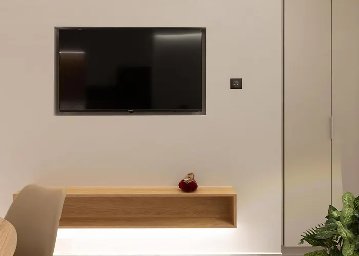 Apartment Billmar Luxury In The Center Of Gythio